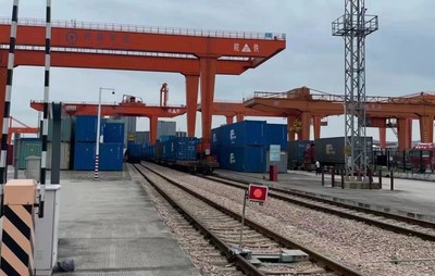 8天开行44列创同期新高 江苏中欧班列“双节”保畅助力二手日百出海